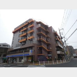 仲町台駅より徒歩2分 4階 築31年の賃貸物件