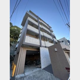 横浜駅より徒歩14分 2階 築11年の賃貸物件