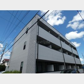 日野駅より徒歩14分 築22年4ヶ月 3階建の賃貸物件