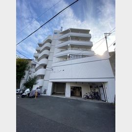 黄金町駅より徒歩11分 2階 築34年6ヶ月の賃貸物件