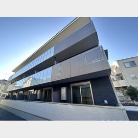 国領駅より徒歩14分 3階 築1年2ヶ月の賃貸物件