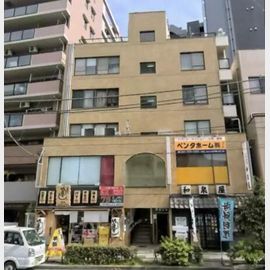 黄金町駅より徒歩1分 5階 築42年の賃貸物件