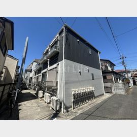 立川駅より徒歩13分 1階 築9年11ヶ月の賃貸物件