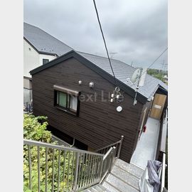 岸根公園駅より徒歩9分 2階 築3年8ヶ月の賃貸物件