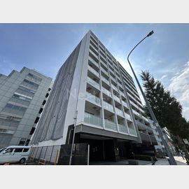 新横浜駅より徒歩10分 8階 築18年1ヶ月の賃貸物件