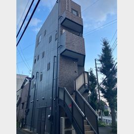 東府中駅よりバス9分 築25年4ヶ月 4階建の賃貸物件