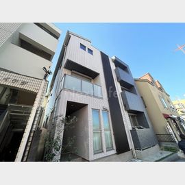 八王子駅より徒歩10分 築6年4ヶ月 3階建の賃貸物件