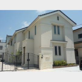 甲州街道駅より徒歩11分 築9年1ヶ月 2階建の賃貸物件