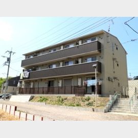 逆井駅よりバス8分 1階 築9年8ヶ月の賃貸物件