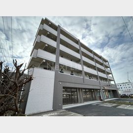 アーバニタ 3階 築18年7ヶ月の賃貸物件