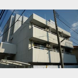 府中駅より徒歩4分 3階 築30年9ヶ月の賃貸物件