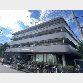 ロイヤルヒルズの賃貸物件