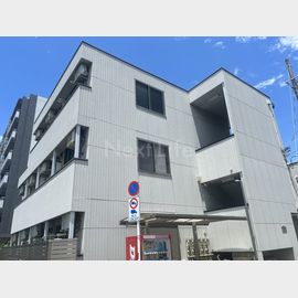 万願寺駅より徒歩2分 2階 築21年2ヶ月の賃貸物件