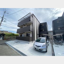 垂水駅より徒歩9分 築5年3ヶ月 3階建の賃貸物件