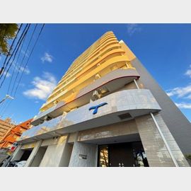 江坂駅より徒歩5分 7階 築3年9ヶ月の賃貸物件