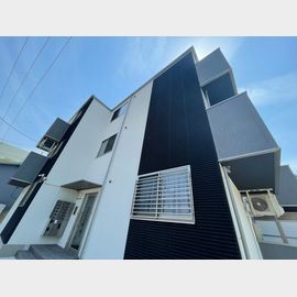 江坂駅より徒歩4分 3階 築4年の賃貸物件