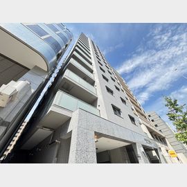 江坂駅より徒歩4分 15階 築10年1ヶ月の賃貸物件