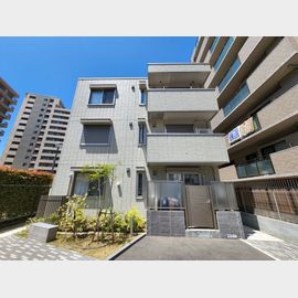 江坂駅より徒歩5分 3階 築5年8ヶ月の賃貸物件