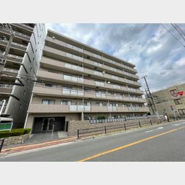 江坂駅より徒歩9分 5階 築30年5ヶ月の賃貸物件