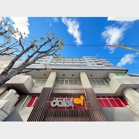 江坂駅より徒歩2分 5階 築48年11ヶ月の賃貸物件