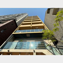 江坂駅より徒歩4分 5階 築8年9ヶ月の賃貸物件