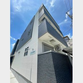 江坂駅より徒歩10分 1階 築4年9ヶ月の賃貸物件