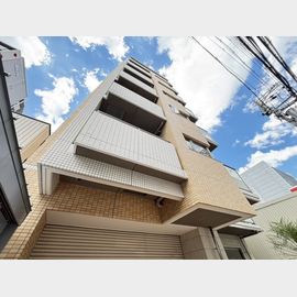 ラウレア 3階 築14年2ヶ月の賃貸物件