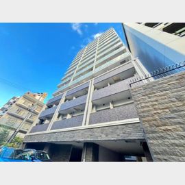 江坂駅より徒歩5分 14階 築7年3ヶ月の賃貸物件