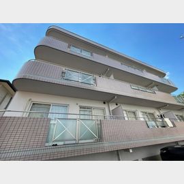 江坂駅より徒歩8分 3階 築28年8ヶ月の賃貸物件