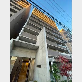 江坂駅より徒歩9分 築9年9ヶ月 11階建の賃貸物件