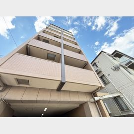 江坂駅より徒歩8分 3階 築18年の賃貸物件