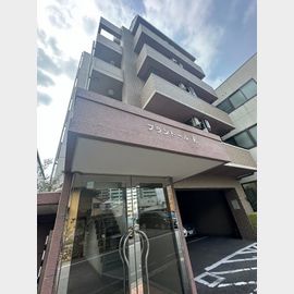 江坂駅より徒歩10分 5階 築25年4ヶ月の賃貸物件