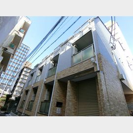 江坂駅より徒歩5分 3階 築8年11ヶ月の賃貸物件