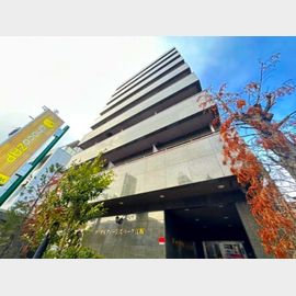 江坂駅より徒歩5分 2階 築20年8ヶ月の賃貸物件
