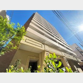 江坂駅より徒歩2分 8階 築3年7ヶ月の賃貸物件