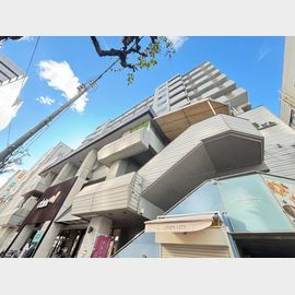 江坂駅より徒歩2分 8階 築48年11ヶ月の賃貸物件