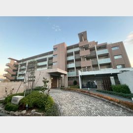 アンビエラ桃山台 2階 築13年の賃貸物件