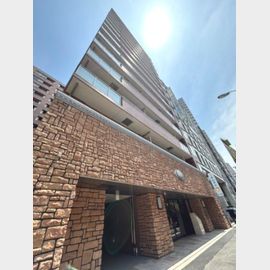 東三国駅より徒歩4分 築4年10ヶ月 15階建の賃貸物件