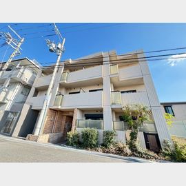 緑地公園駅より徒歩3分 3階 築20年1ヶ月の賃貸物件