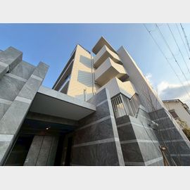 江坂駅より徒歩10分 4階 新築の賃貸物件