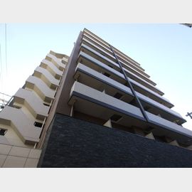 江坂駅より徒歩5分 3階 築16年9ヶ月の賃貸物件