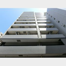 江坂駅より徒歩4分 築12年7ヶ月 12階建の賃貸物件