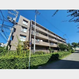 緑地公園駅より徒歩7分 築29年 4階建の賃貸物件