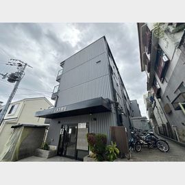 吹田駅より徒歩10分 3階 築36年5ヶ月の賃貸物件