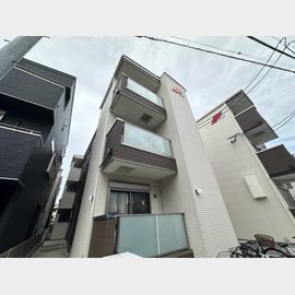 ＦＤＳ吹田２番館 1階 築3年8ヶ月の賃貸物件