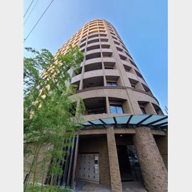 江坂駅より徒歩6分 5階 築22年9ヶ月の賃貸物件