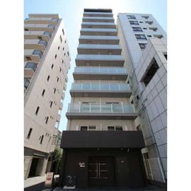 両国駅より徒歩8分 築2年9ヶ月 12階建の賃貸物件