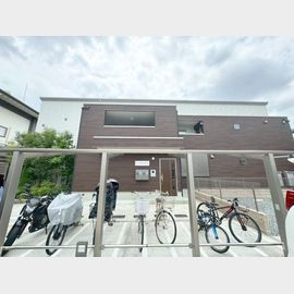 牧落駅より徒歩5分 築3年6ヶ月 2階建の賃貸物件