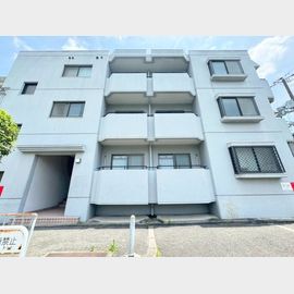 江坂駅より徒歩15分 2階 築37年11ヶ月の賃貸物件