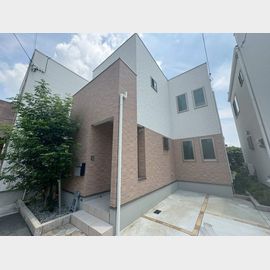 牧落駅より徒歩9分 築3年4ヶ月 2階建の賃貸物件